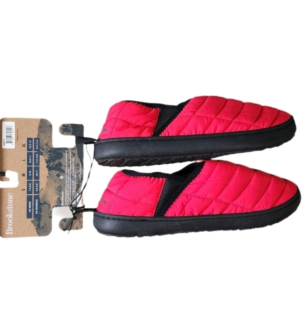 Brookstone Unisex Slippers Moc Trails Insulated Shoes Quilted Slip On Size M Red